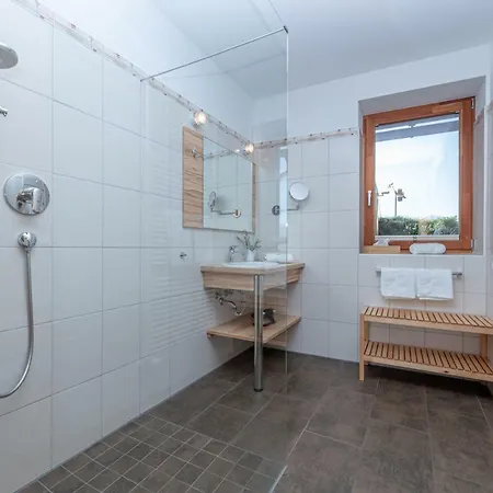 Moesslacher's * Хермагор