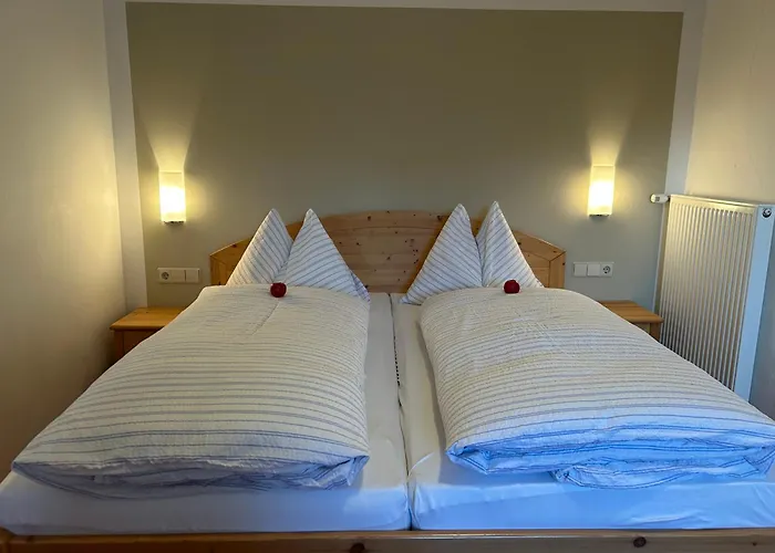 Moesslacher's Hermagor-Pressegger See